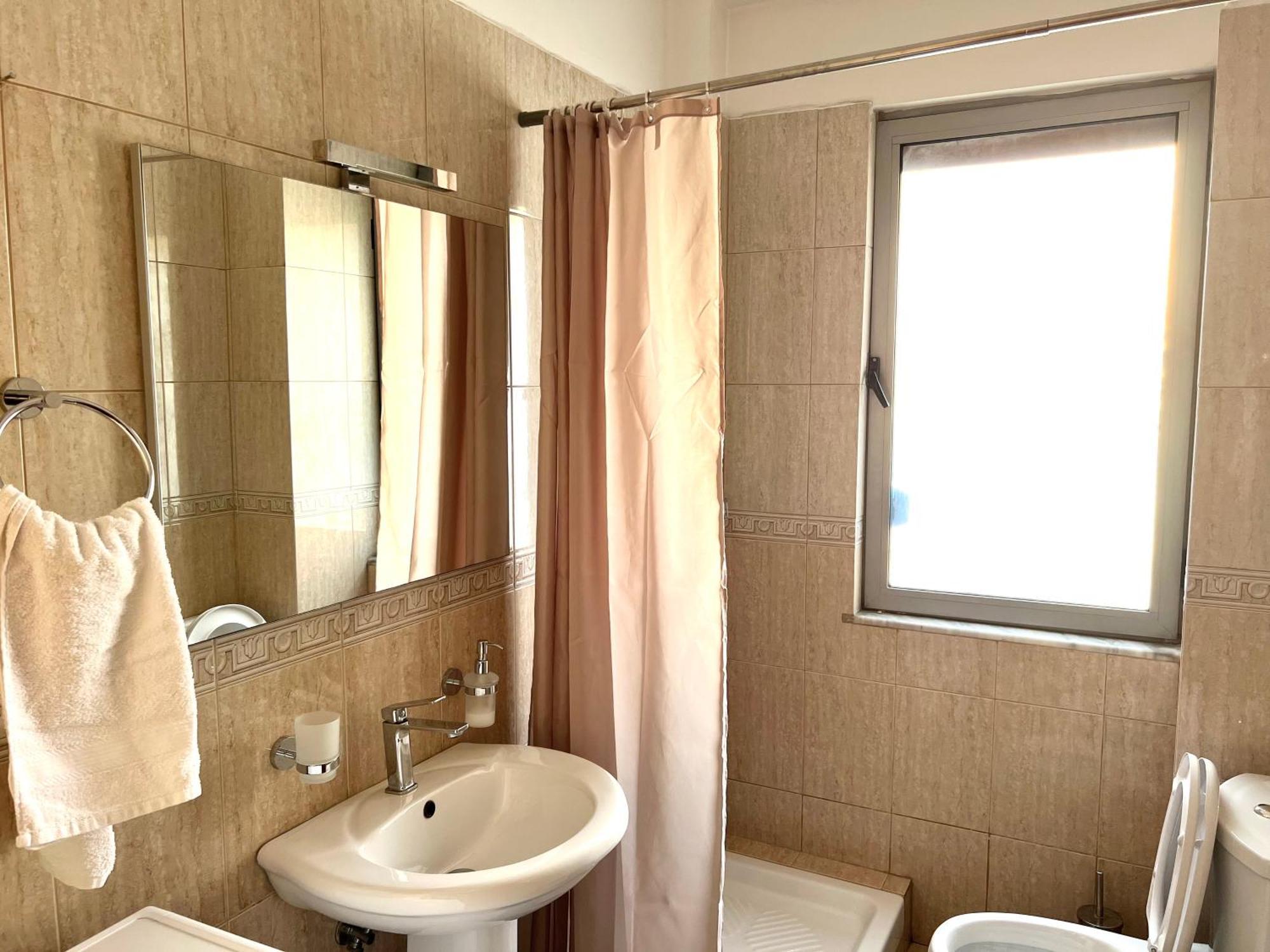 Deal 315 Apartment Тирана Экстерьер фото